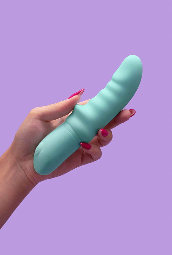 Kit Lubrificante íntimo Bruma e vibrador First, pantynova | Sex Shop Produtos Eróticos Online